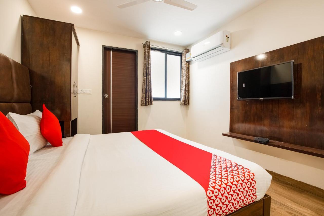 Oyo 71689 Hotel S Pride Ιντόρ Εξωτερικό φωτογραφία
